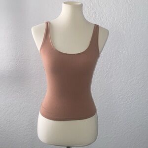 SKIMS TANK TOP SMALL